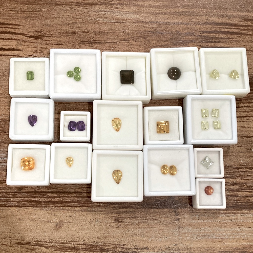 Gemstone Lot